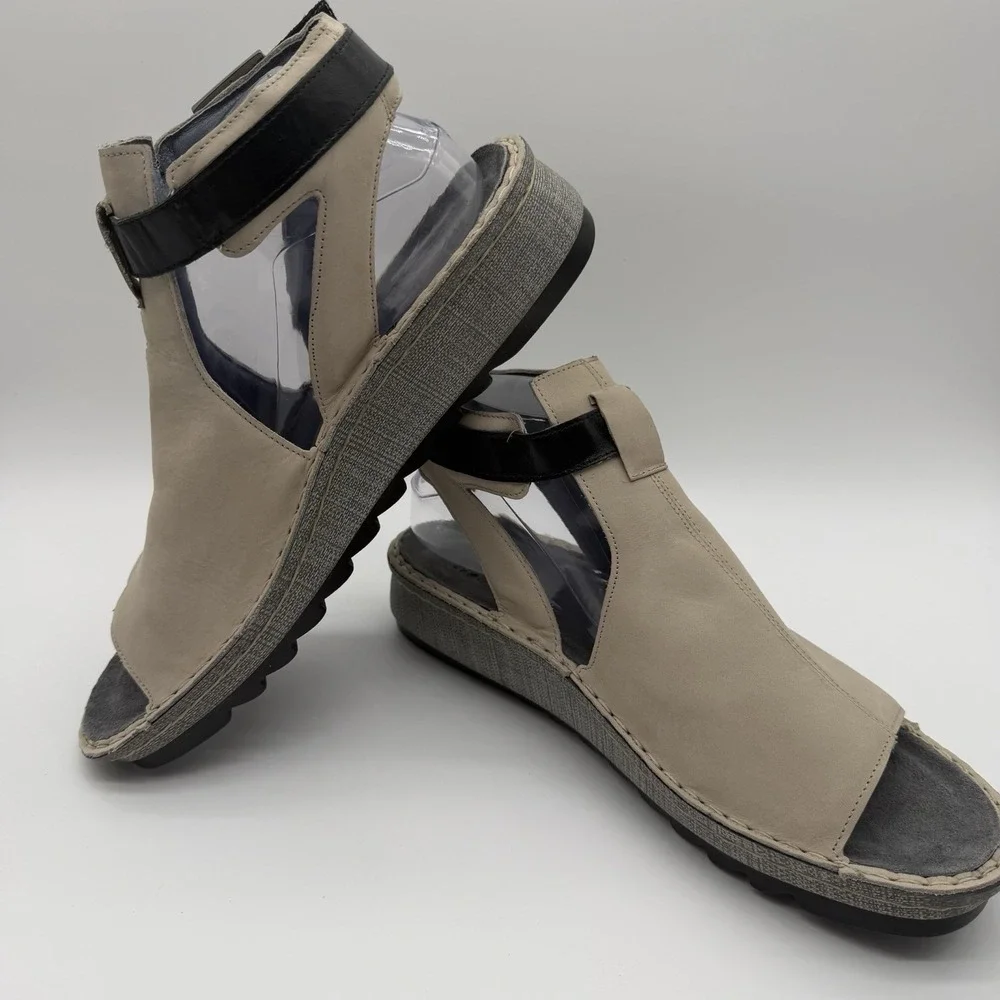 Naot Women's Verbena Leather Wedge Sandals Stone Nubuck Black Strap EU 42 US 11